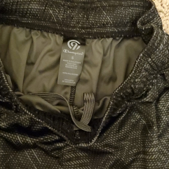 Champion basketball shorts - Picture 2 of 4